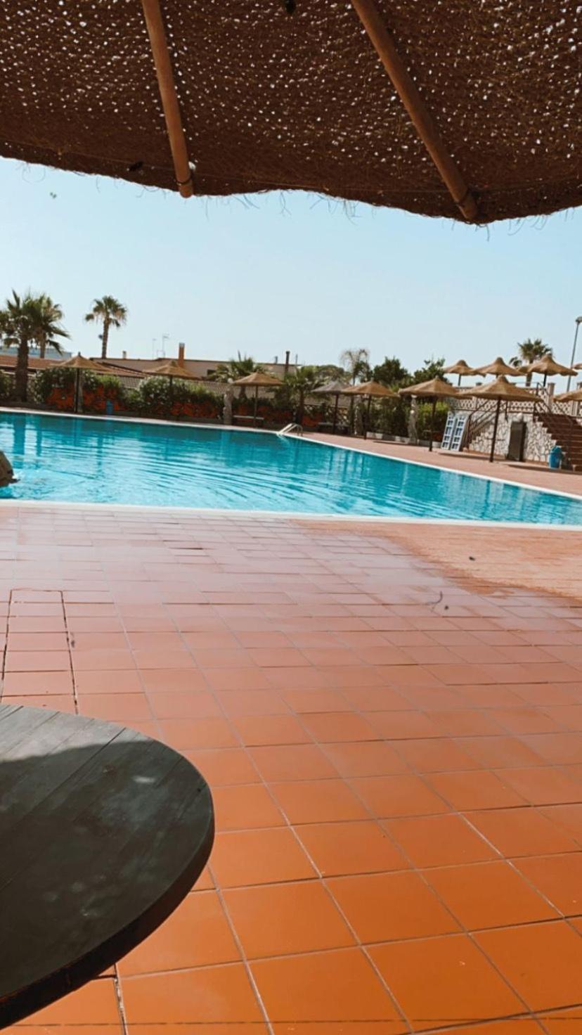 Villaggio Turistico La Baia Degli Angeli Margherita Di Savoia Exterior photo